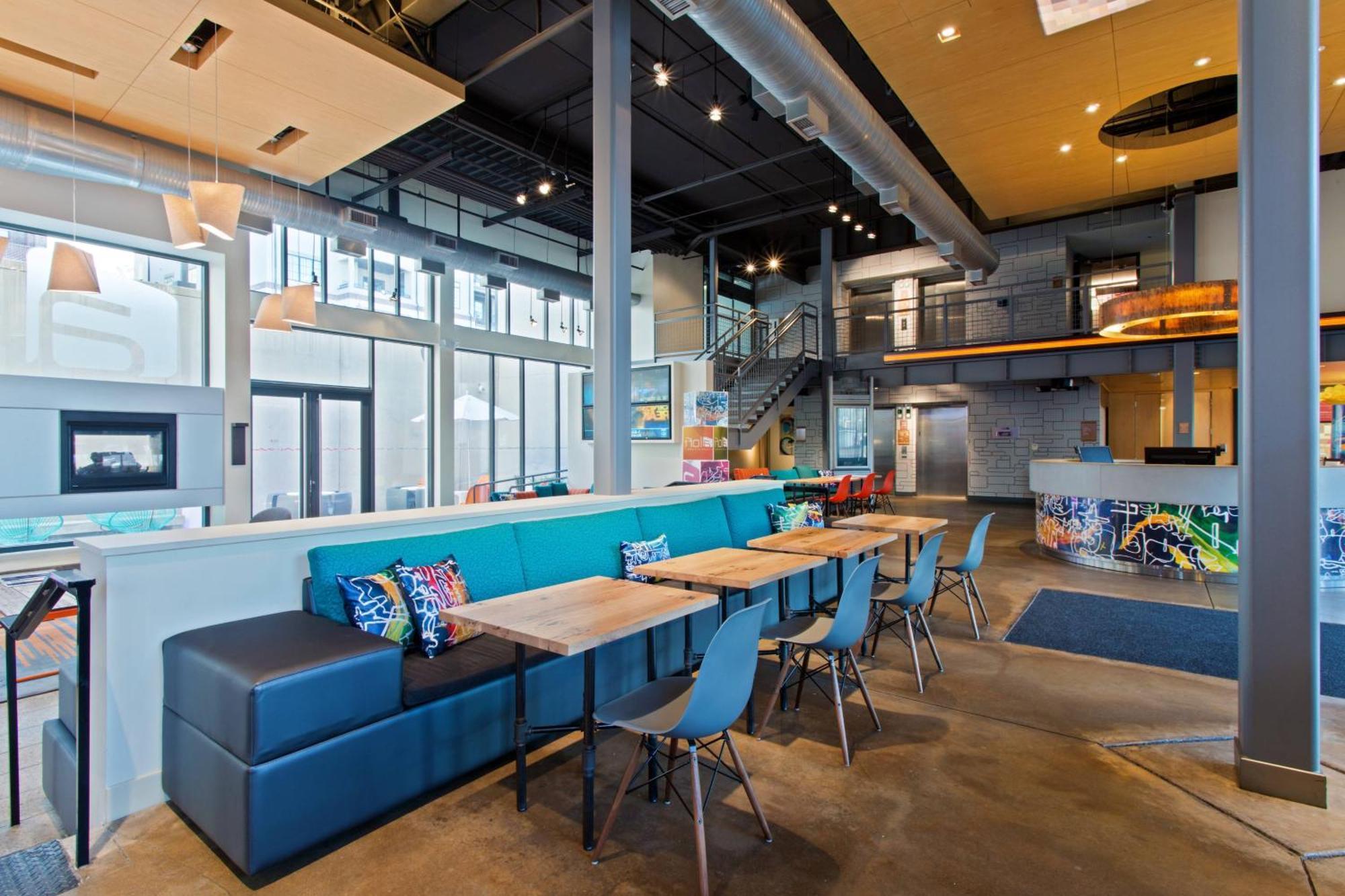 Aloft Birmingham Soho Square Hotel Homewood Ngoại thất bức ảnh